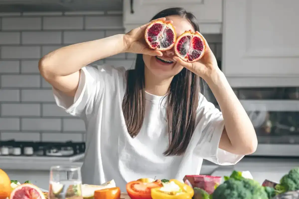 Cinque alimenti alleati della vista: cosa mangiare per proteggere gli occhi