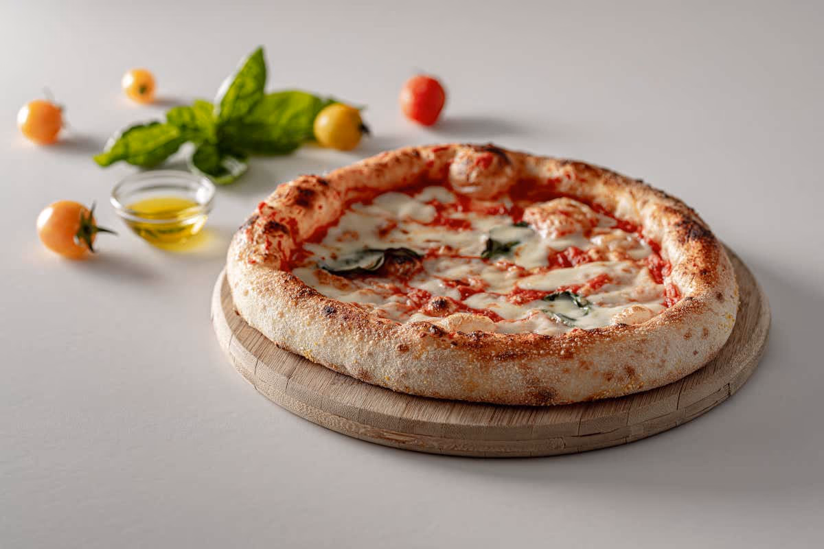 Impasto a base di farro spelta Taormina, sviluppato per il lavoro in pizzeria e il delivery