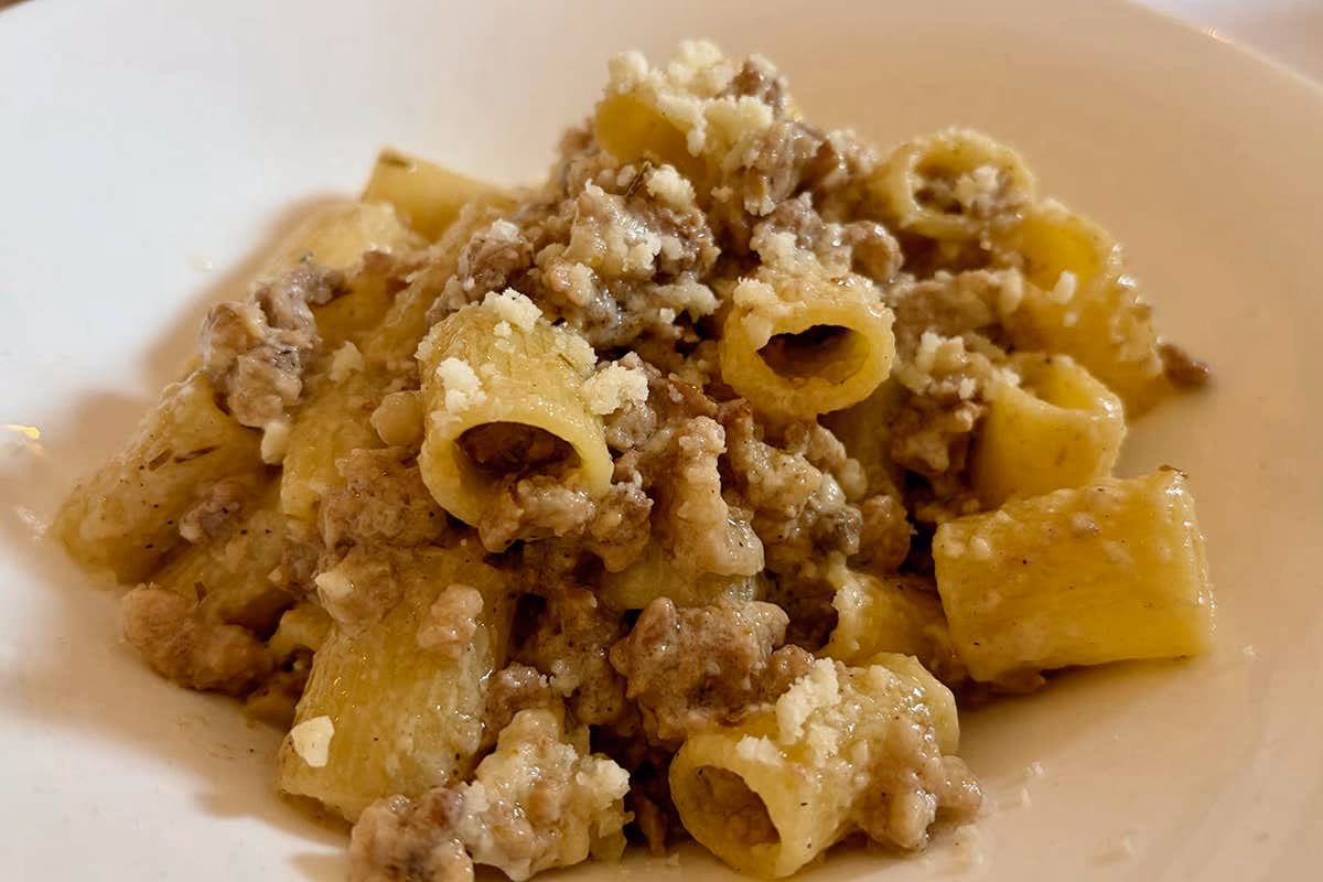 Mezzemaniche alla “carbonara non carnonara”