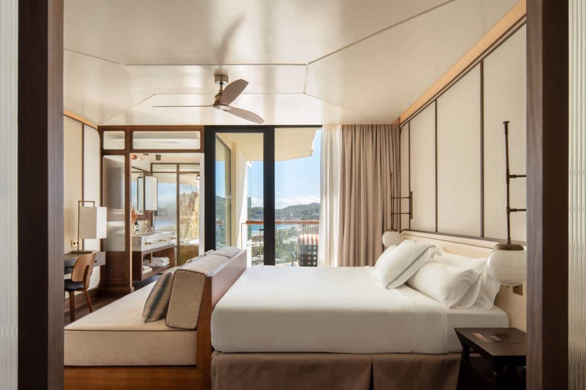 Una delle suite del Bless Ibiza The Site
