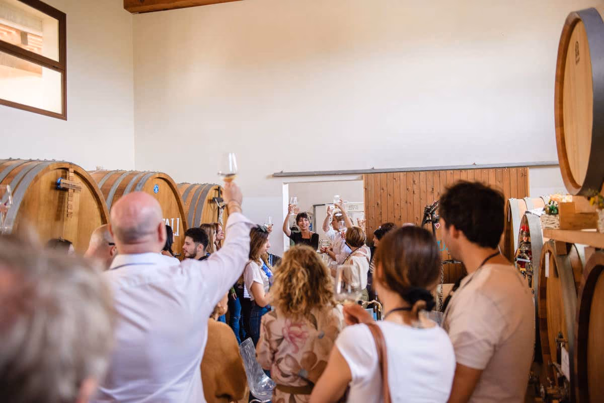 Cantine Aperte, l’enoturismo italiano punta su benessere, natura e nuove esperienze